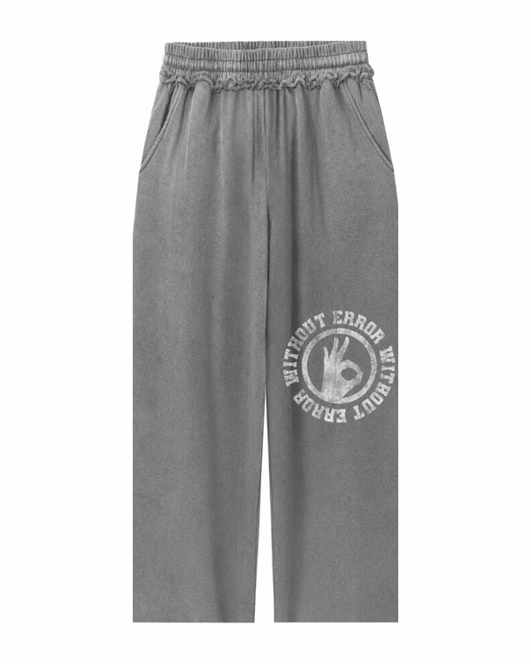 We Essential Sweatpants